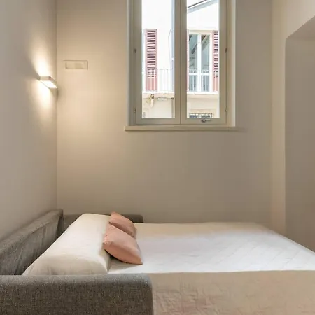 Book Lovers@arenatheatre Apartamento